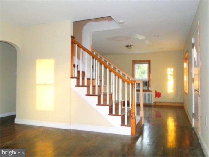 3703 Humpton Road Downingtown, PA 19335 - Photo 4 of 20 Foyer