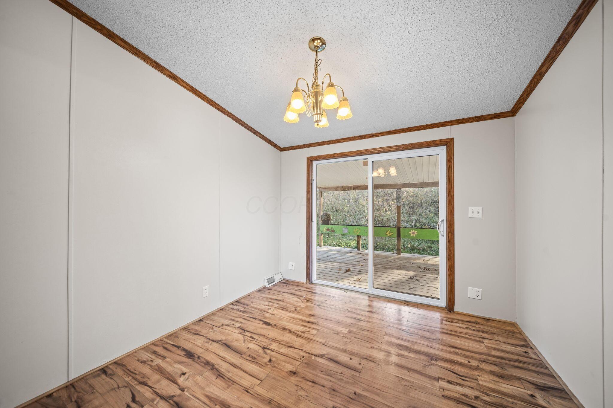 320 Hough Road Chillicothe, OH 45601 - Photo 8 of 37 13-web-or-mls-A7408495