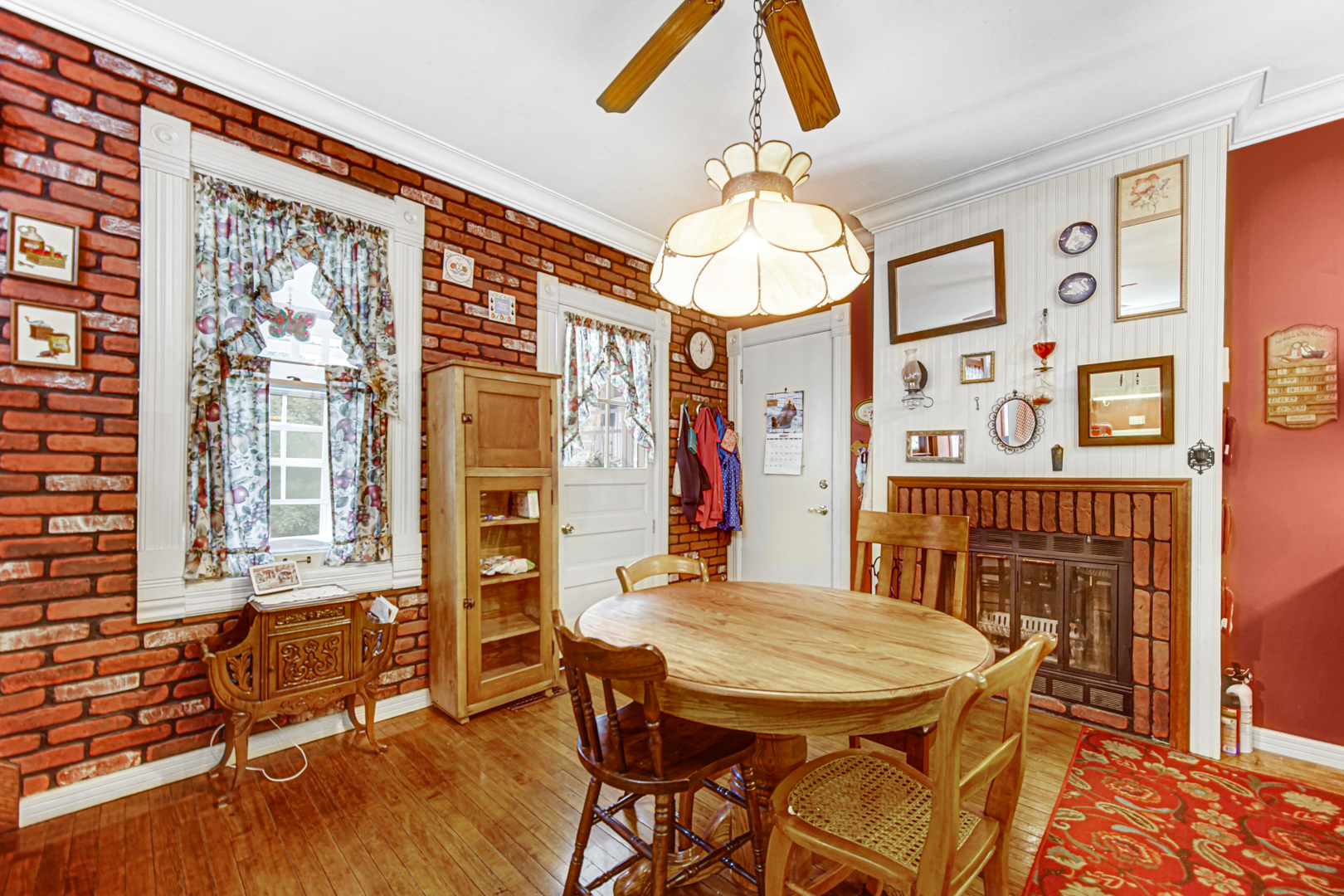 1945 Pine Road Homewood, IL 60430 - Photo 4 of 26 a view of a dining room with furniture window and wooden floor