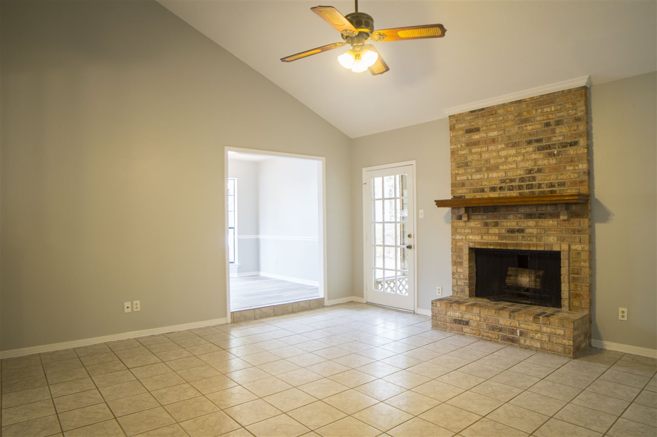108 Meadow Circle Daphne, AL 36526 - Photo 10 of 30