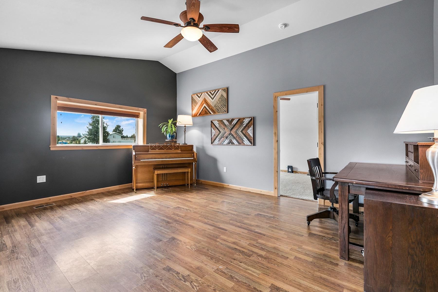66973 Lance Road Bend, OR 97703 - Photo 8 of 29 batch_8