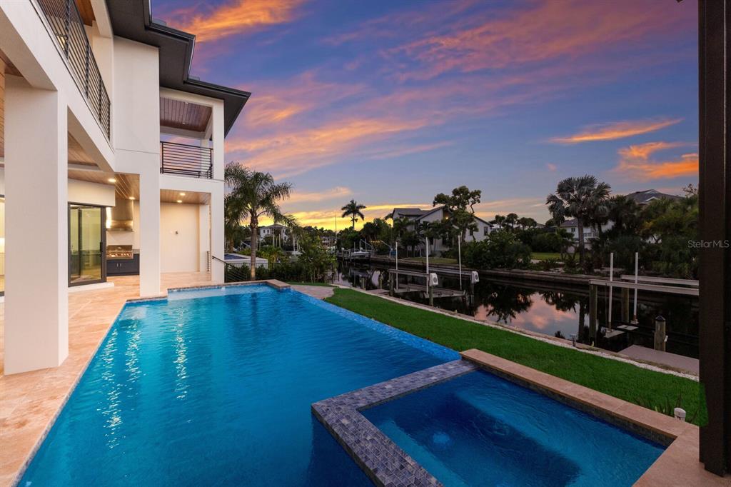 4544 Woodside Road Sarasota, FL 34242 - Photo 62 of 94 Gallery Image 62