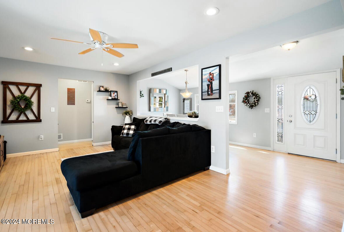 1610 Whitcomb Road Forked River, NJ 08731 - Photo 5 of 25 IMG_1057
