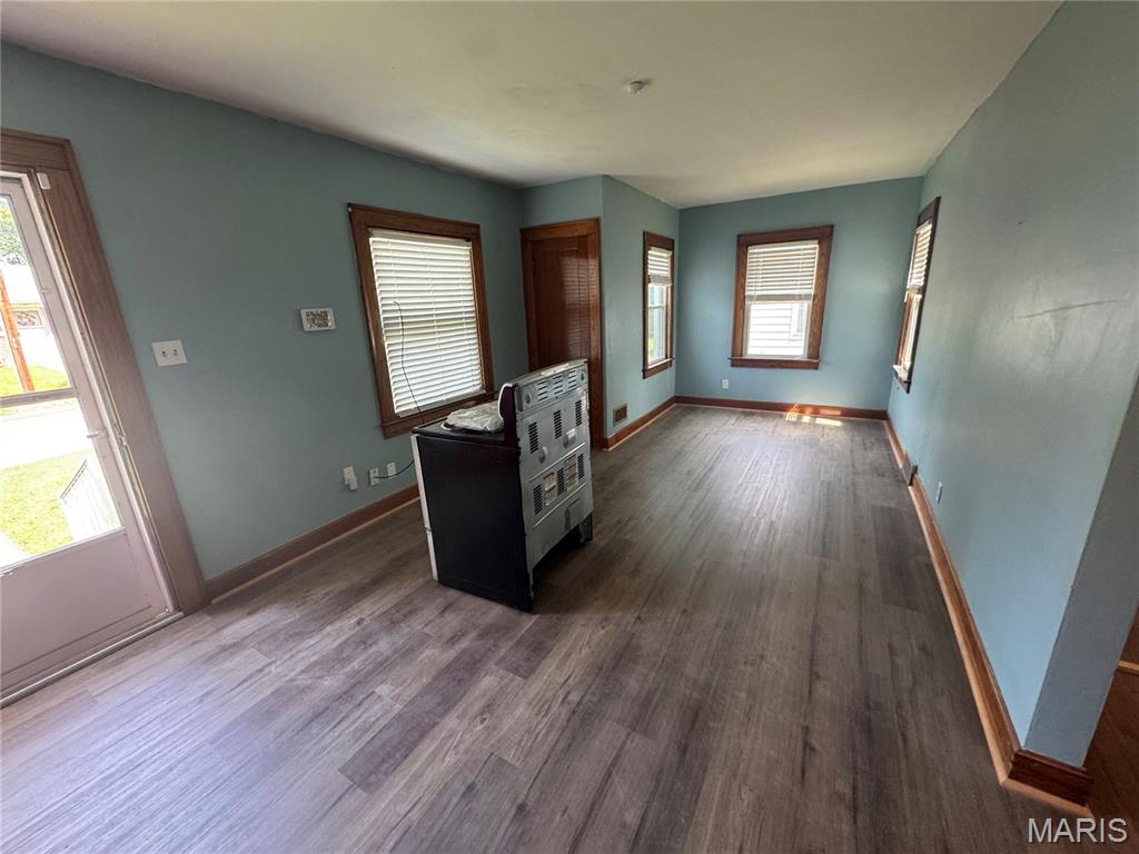 1107 Bristow Street Belleville, IL 62221 - Photo 3 of 49