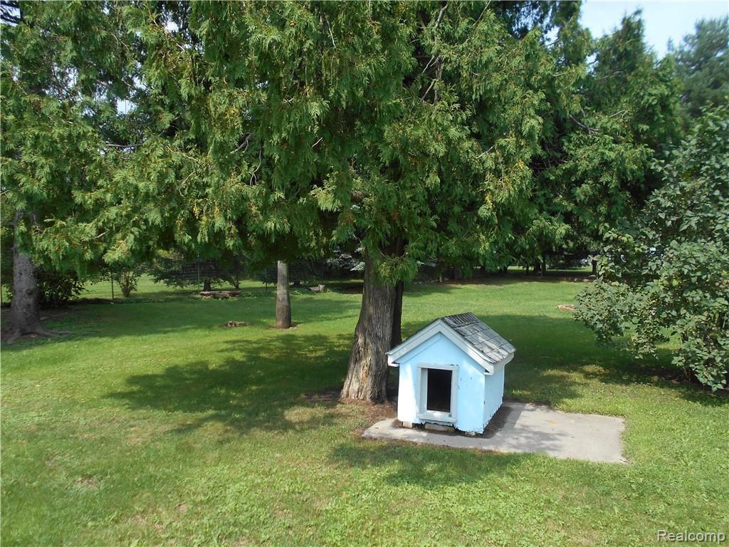1725 Imlay City Road Lapeer, MI 48446 - Photo 19 of 23