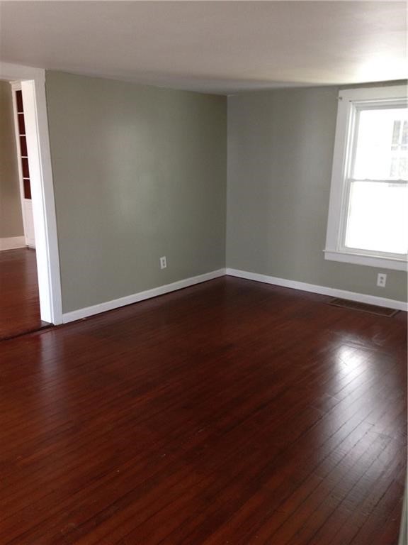 37 Gregory Street Rochester, NY 14620 - Photo 5 of 14 Gallery Image 5