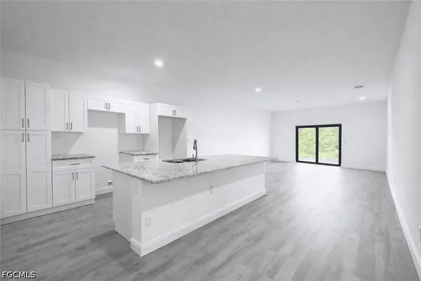 $1,900 | 1054 Ainsworth Street East, Lehigh Acres, FL 33974