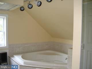 210 North Manoa Road Havertown, PA 19083 - Photo 5 of 5