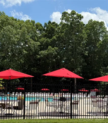 $579,900 | 10317 Clubhouse View Lane, Mint Hill, NC 28227