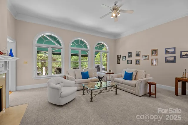 $579,900 | 10317 Clubhouse View Lane, Mint Hill, NC 28227