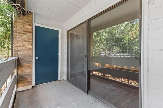 a view of outdoor space