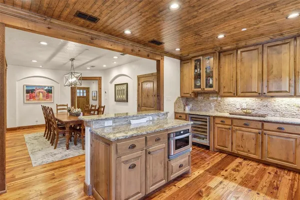 $535,000 | 1633 Scenic Drive, Unit 101, Graford, TX 76449