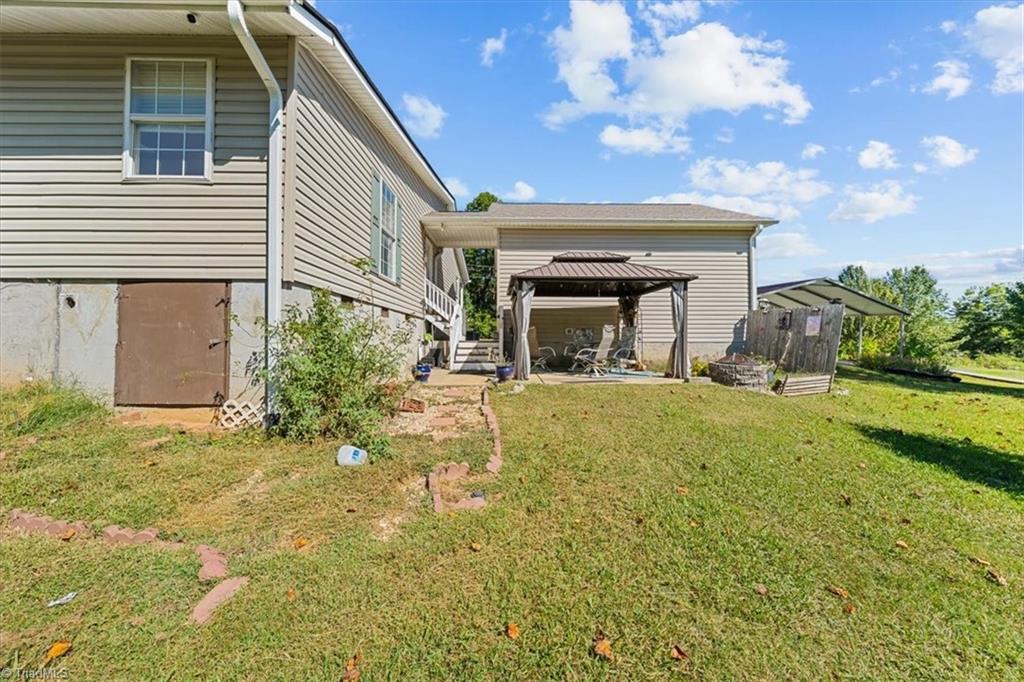 324 Deerfield Country Road Randleman, NC 27317 - Photo 32 of 38 Gallery Image 32