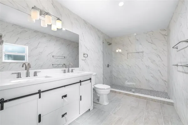 $495,000 | 6803 South Englewood Avenue, Tampa, FL 33611