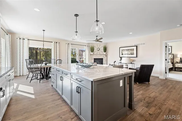 $462,800 | 1 Grand Columbia Ii @ Columbia Meadows, O'Fallon, MO 63366