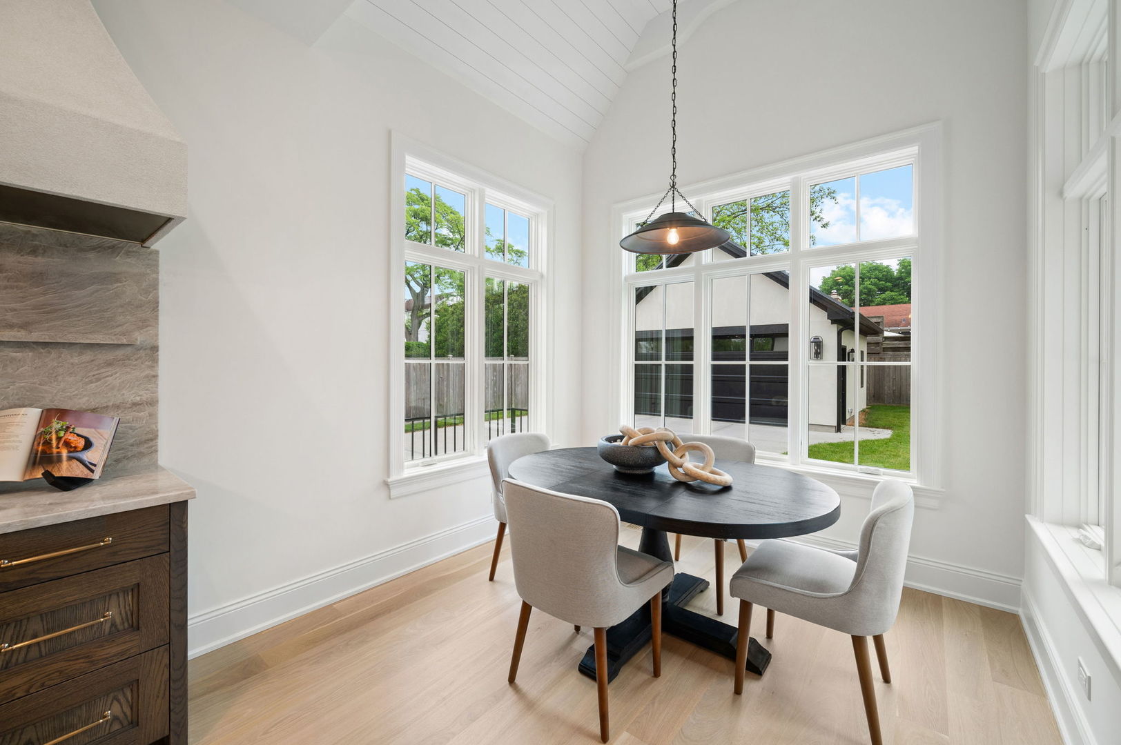 1171 Hohlfelder Road Glencoe, IL 60022 - Photo 11 of 56 a dining room with furniture and window