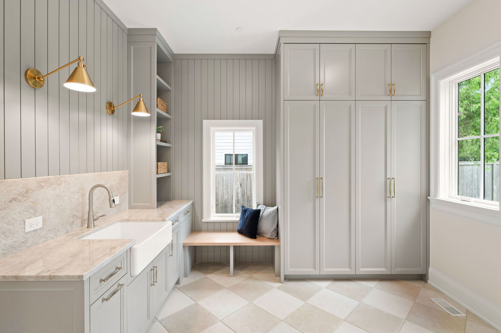 1171 Hohlfelder Road Glencoe, IL 60022 - Photo 20 of 56 a bathroom with a sink and a mirror