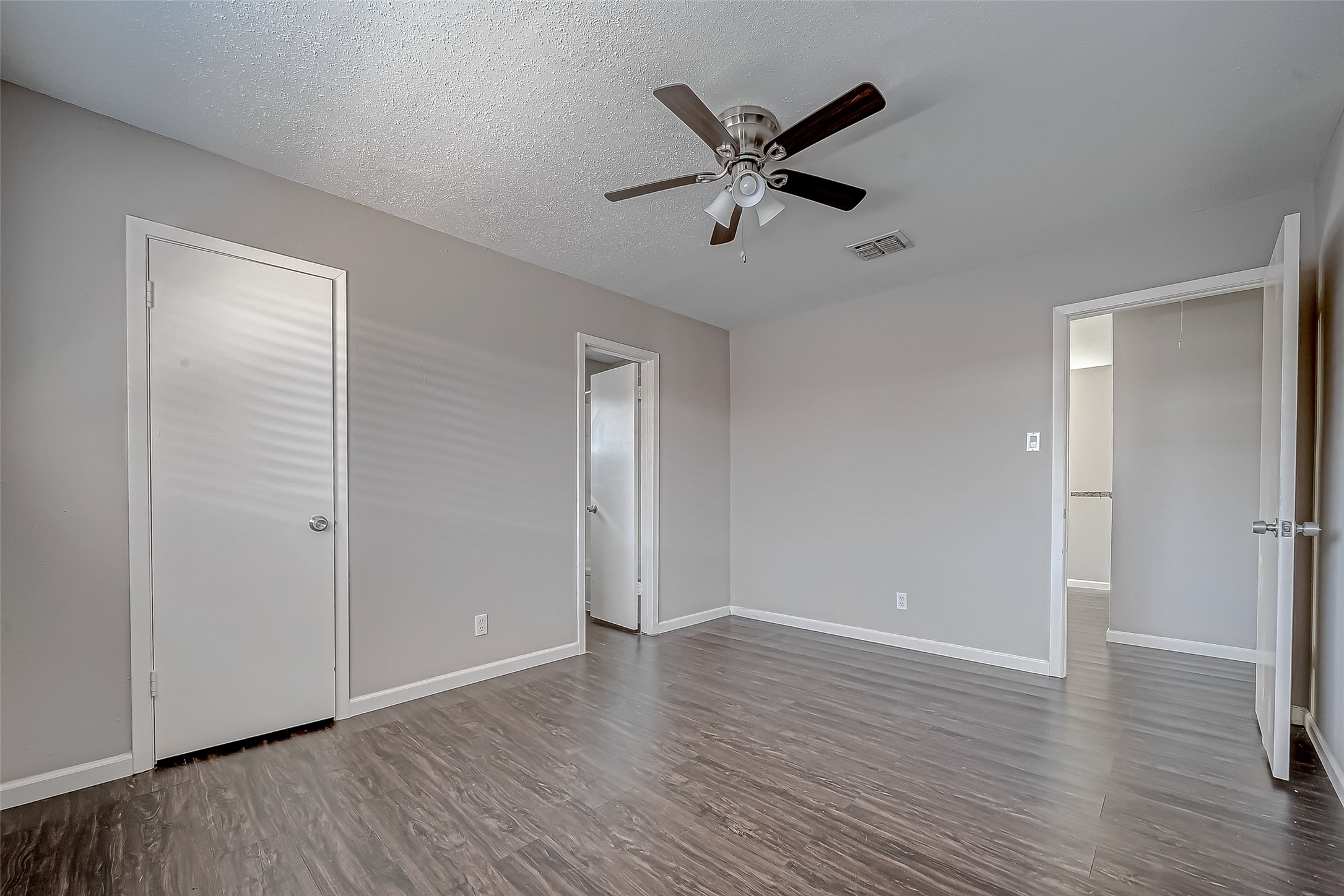 7315 Housman Houston, TX 77055 - Photo 28 of 49