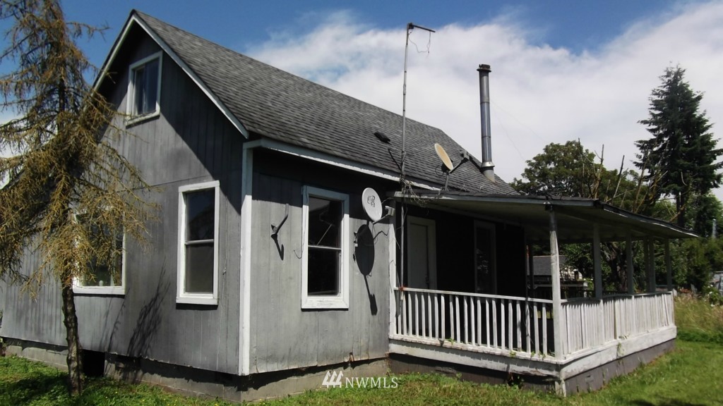 24904 Florence Road Stanwood, WA 98292 - Photo 4 of 6 Gallery Image 4