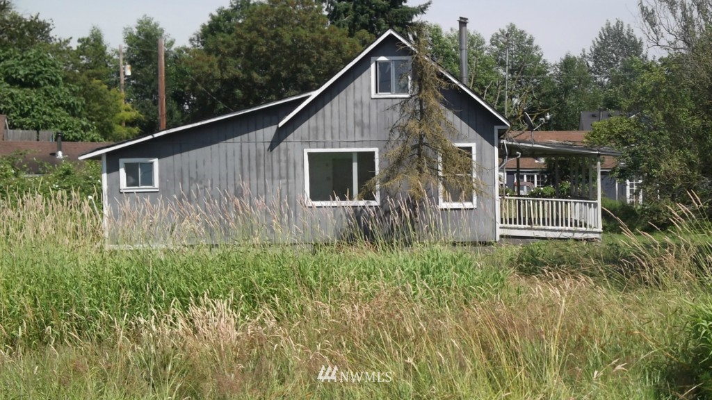 24904 Florence Road Stanwood, WA 98292 - Photo 6 of 6 Gallery Image 6