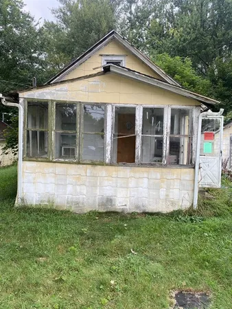 $30,000 | 114 Ridge Street, Jackson, MI 49203