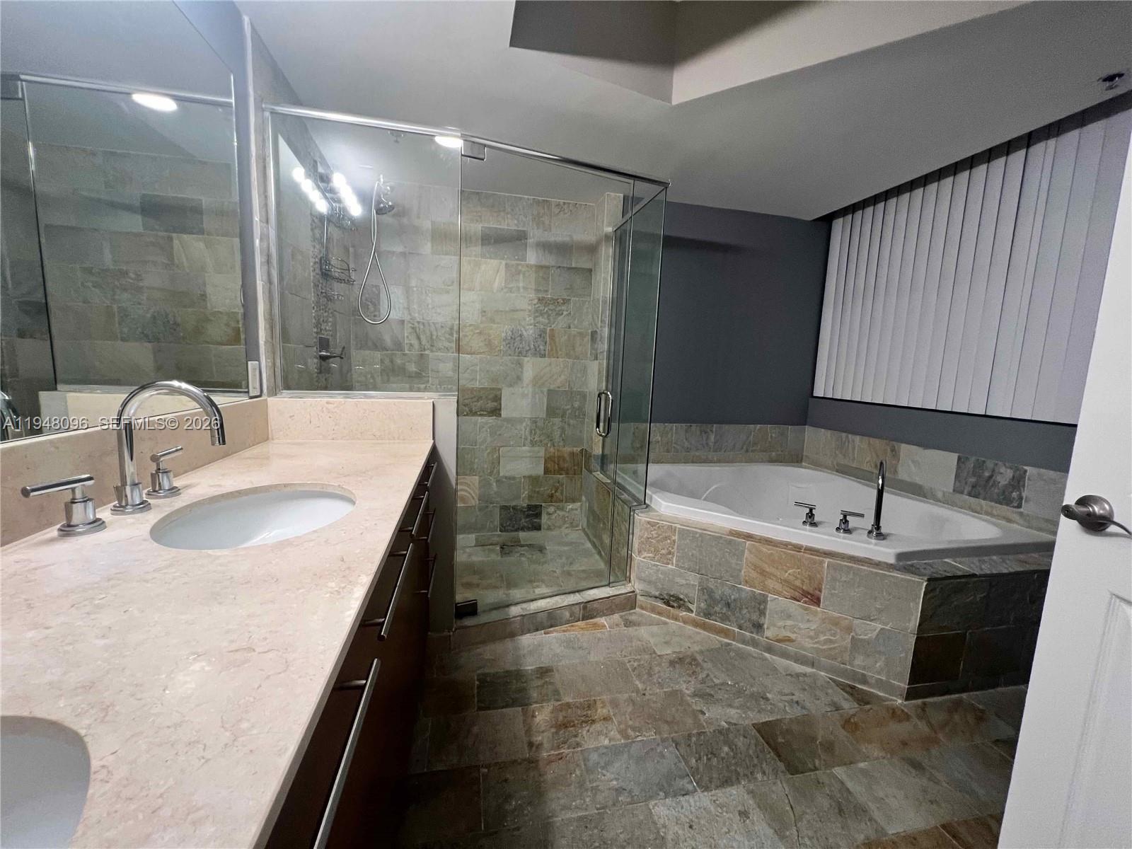 2641 North Flamingo Road, Unit 1701N Sunrise, FL 33323 - Photo 15 of 42