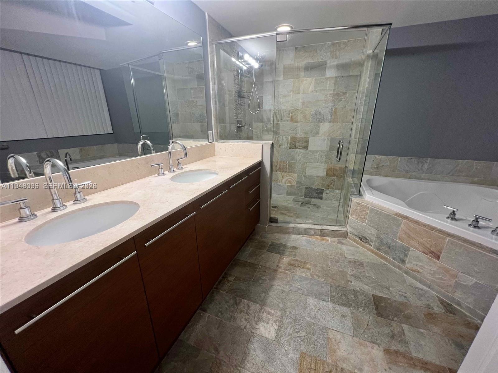 2641 North Flamingo Road, Unit 1701N Sunrise, FL 33323 - Photo 16 of 42