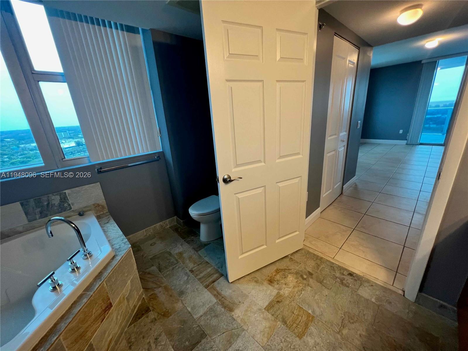 2641 North Flamingo Road, Unit 1701N Sunrise, FL 33323 - Photo 17 of 42