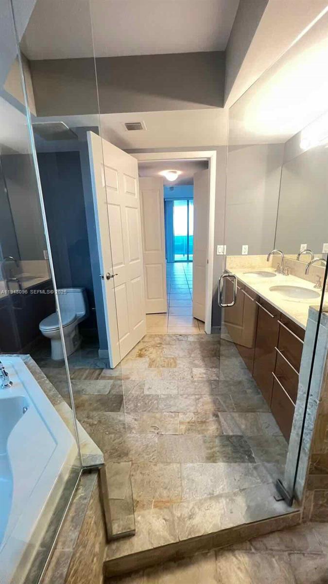 2641 North Flamingo Road, Unit 1701N Sunrise, FL 33323 - Photo 18 of 42