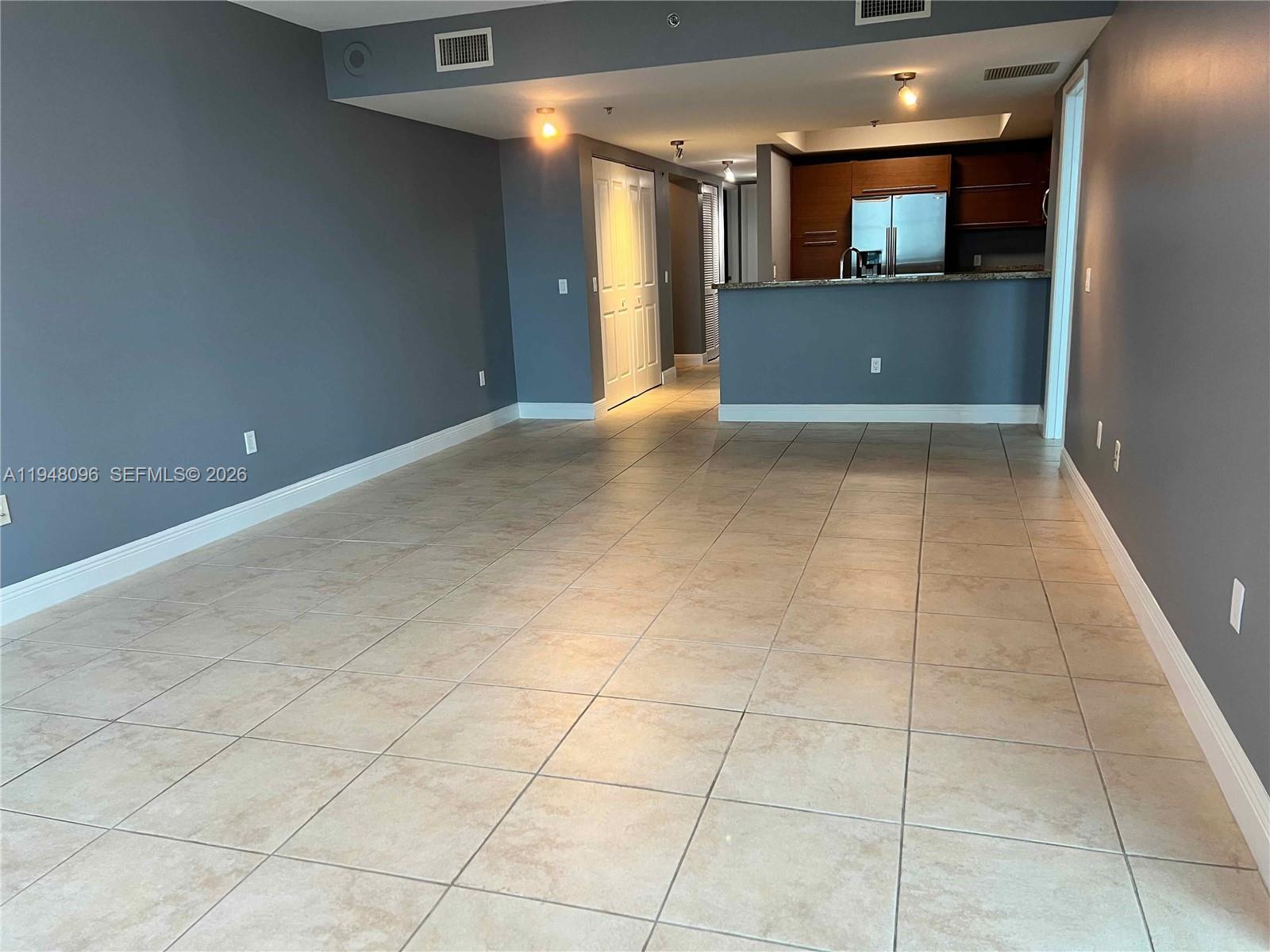 2641 North Flamingo Road, Unit 1701N Sunrise, FL 33323 - Photo 2 of 42