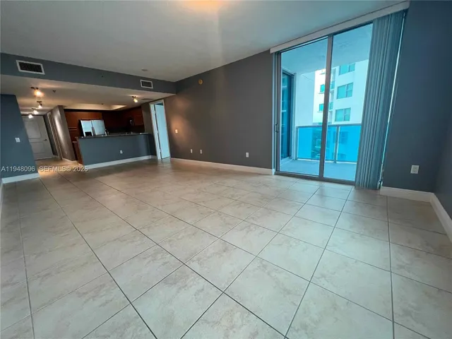 $3,700 | 2641 North Flamingo Road, Unit 1701N, Sunrise, FL 33323