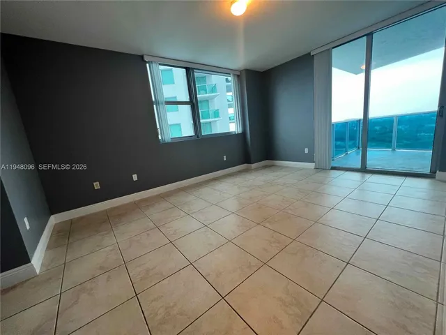 $3,700 | 2641 North Flamingo Road, Unit 1701N, Sunrise, FL 33323