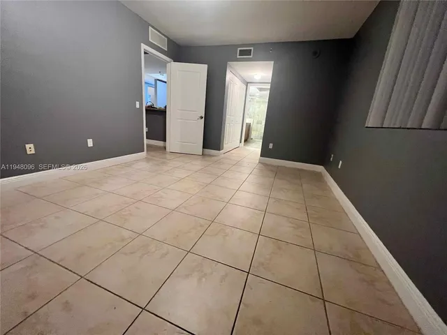 $3,700 | 2641 North Flamingo Road, Unit 1701N, Sunrise, FL 33323