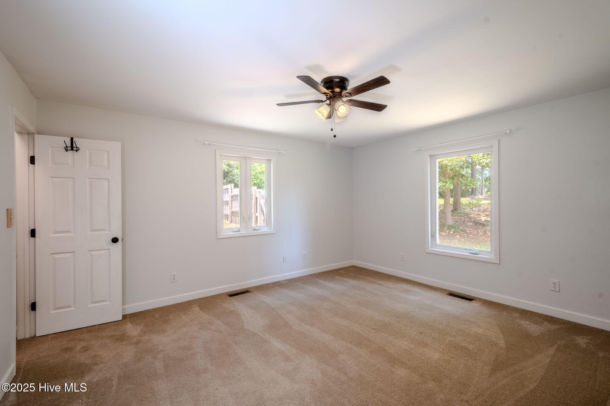 623 Ripwood Road Wilmington, NC 28405 - Photo 27 of 41 29-web-or-mls-623 Ripwood Road-129