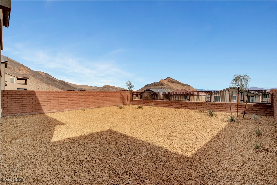 10936 Free Flow Place Las Vegas, NV 89138 - Photo 20 of 28