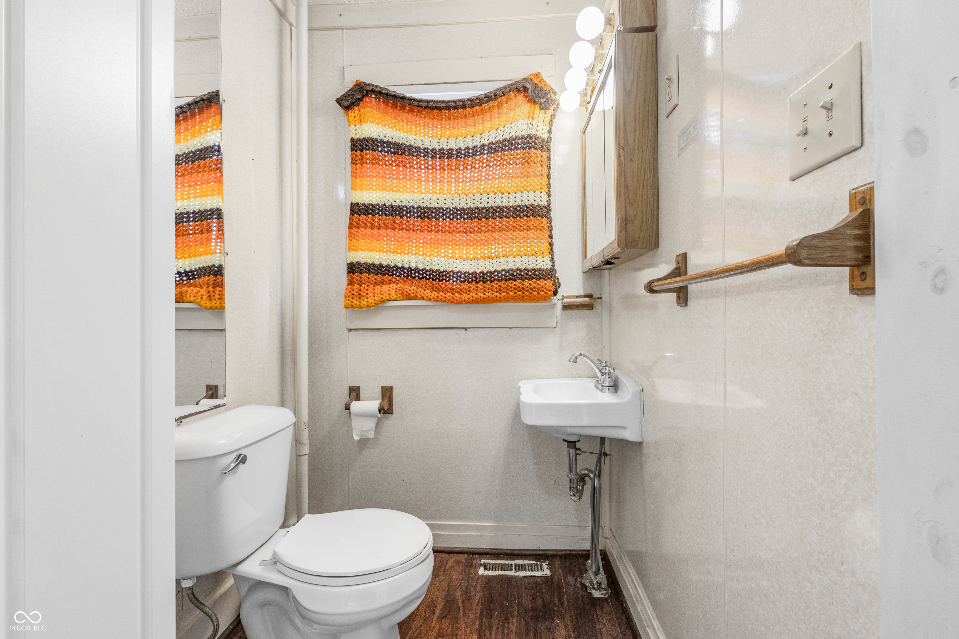 2291 McClure Street Columbus, IN 47201 - Photo 10 of 15