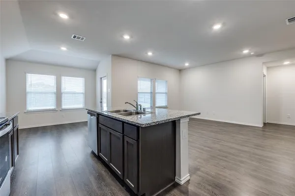 $1,695 | 309 Patina Street, Royse City, TX 75189