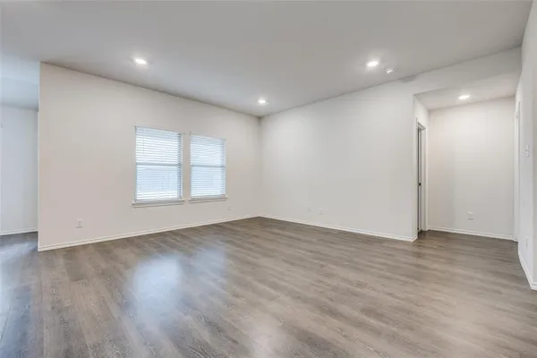 $1,695 | 309 Patina Street, Royse City, TX 75189