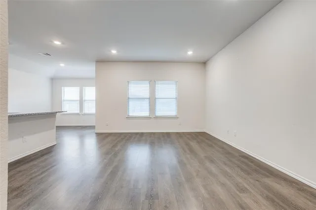 $1,750 | 309 Patina Street, Royse City, TX 75189