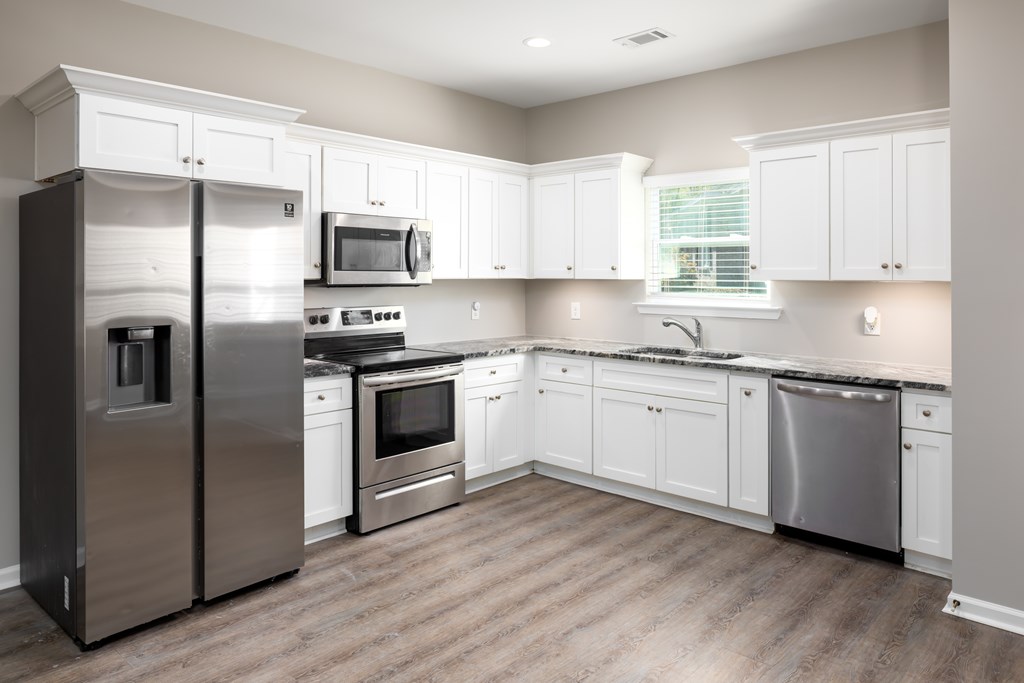 5095 Kingsberry Lane Columbus, GA 31907 - Photo 14 of 21