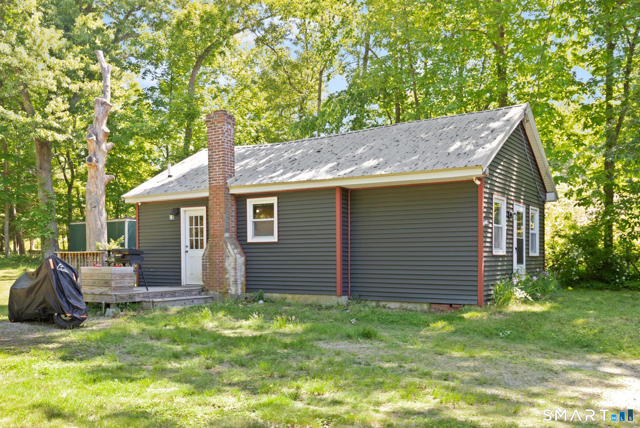 16 Baker Street Killingly, CT 06239 - Photo 5 of 23