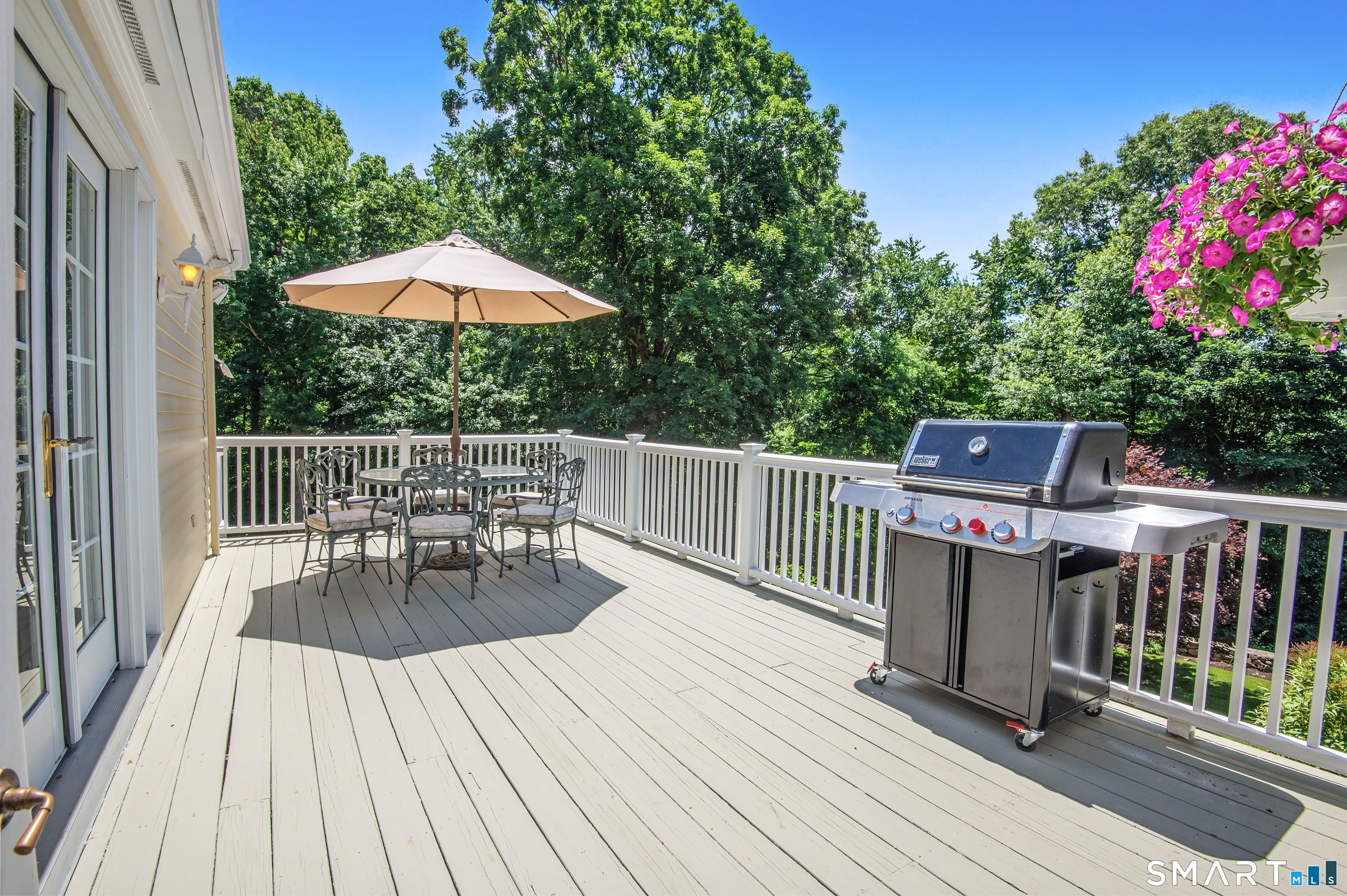 15 Hull Place Ridgefield, CT 06877 - Photo 15 of 38 Gallery Image 15