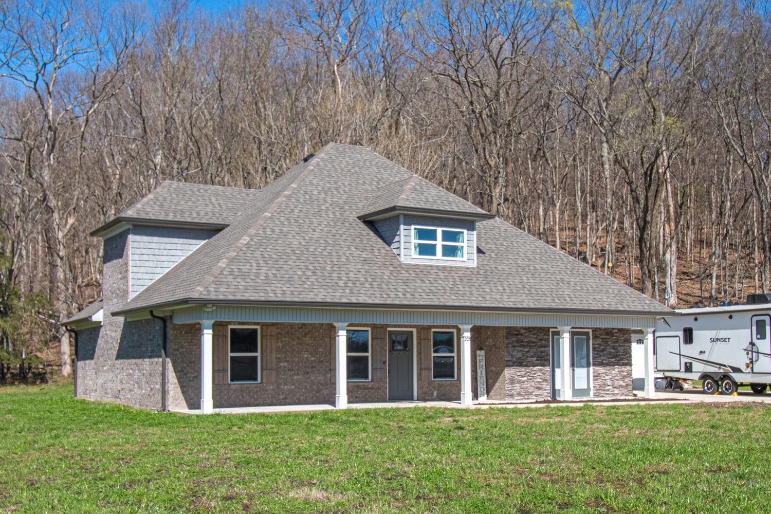 2121 Duke Hamilton Way Belfast, TN 37019 - Photo 3 of 53 Gallery Image 3