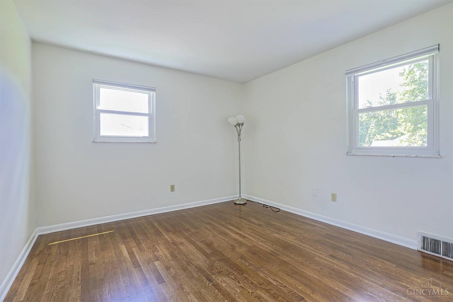 10639 Weil Road Montgomery, OH 45249 - Photo 33 of 54