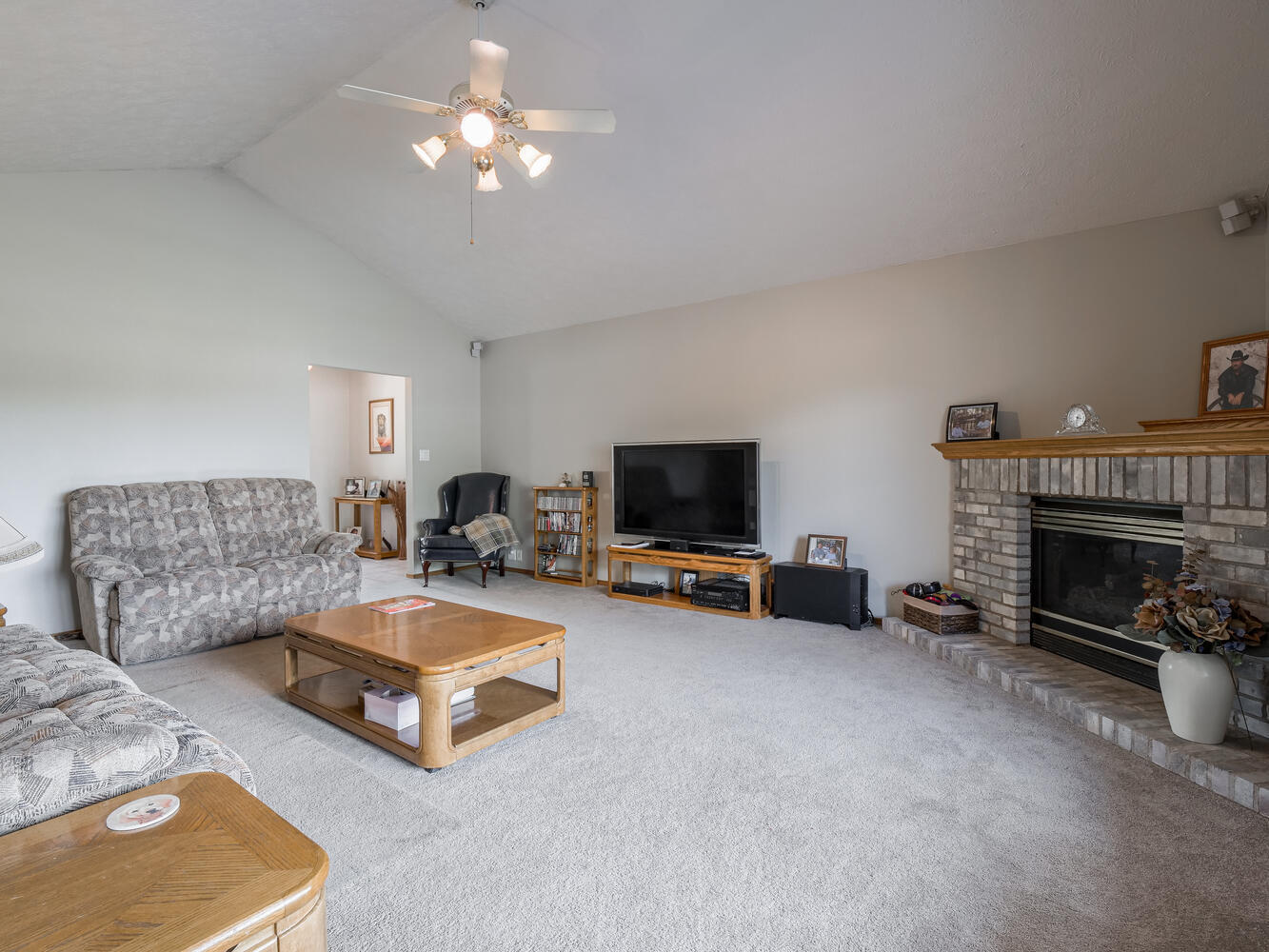 6110 West Jones Road Muncie, IN 47302 - Photo 8 of 48