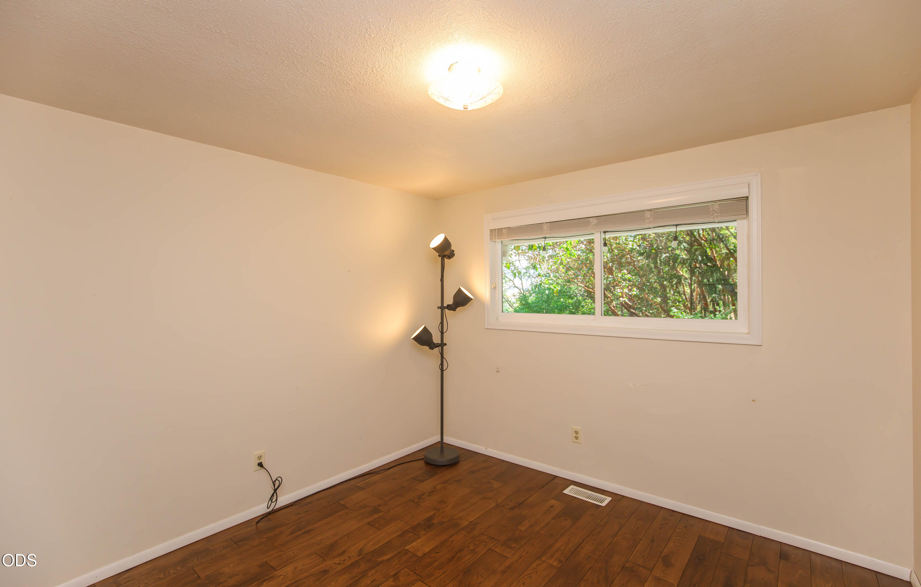 886 Palmer Road Ashland, OR 97520 - Photo 17 of 27