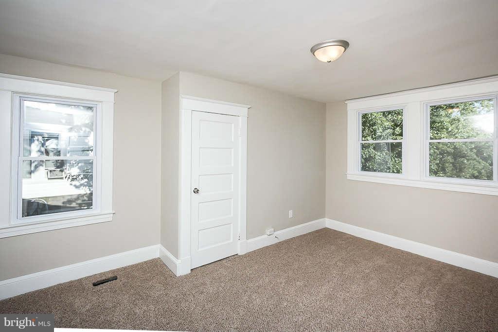 3912 Chatham Road Baltimore, MD 21207 - Photo 20 of 30 Bedroom 3