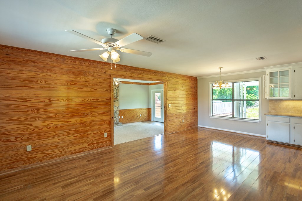 842 C C Land Road Eastpoint, FL 32328 - Photo 6 of 30
