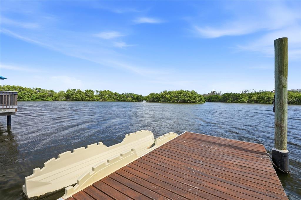 9936 Key Haven Road Seminole, FL 33777 - Photo 39 of 54