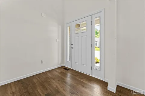 $389,900 | 204 Stone Vw Court, Fenton, MO 63026